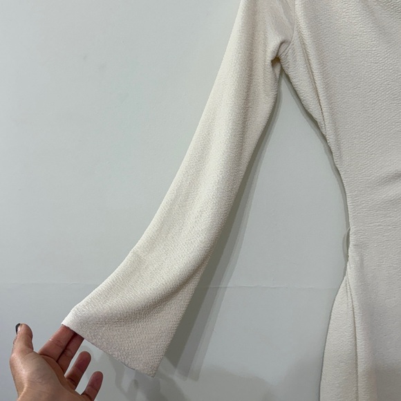 CAMILA COELO Elena mini dress Elegant‎ Cream White Backless Dress - Picture 8 of 10